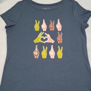 G By Giuliana T-Shirt Top 🫶